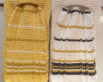 Windowpane Stay Put Towel Knitting Pattern / Hand Towel / Hanging Towel / Keyhole / Cotton Yarn /  Kitchen Decor  / Knitting Pattern / Gift