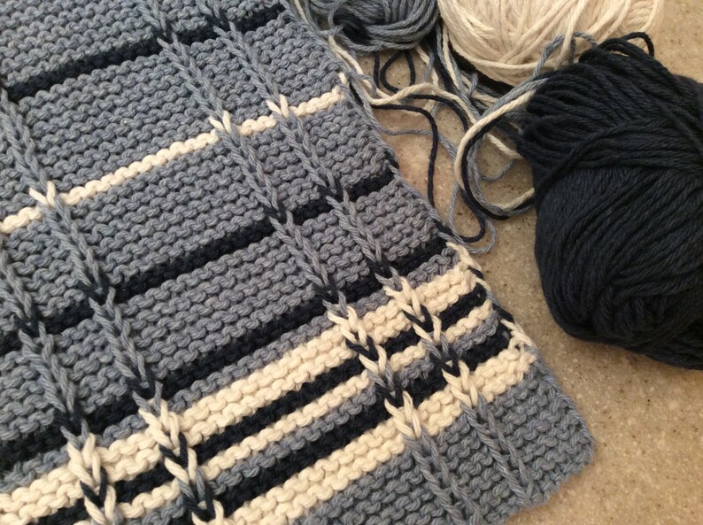 Windowpane Stay Put Towel Knitting Pattern / Hand Towel / Hanging Towel ...