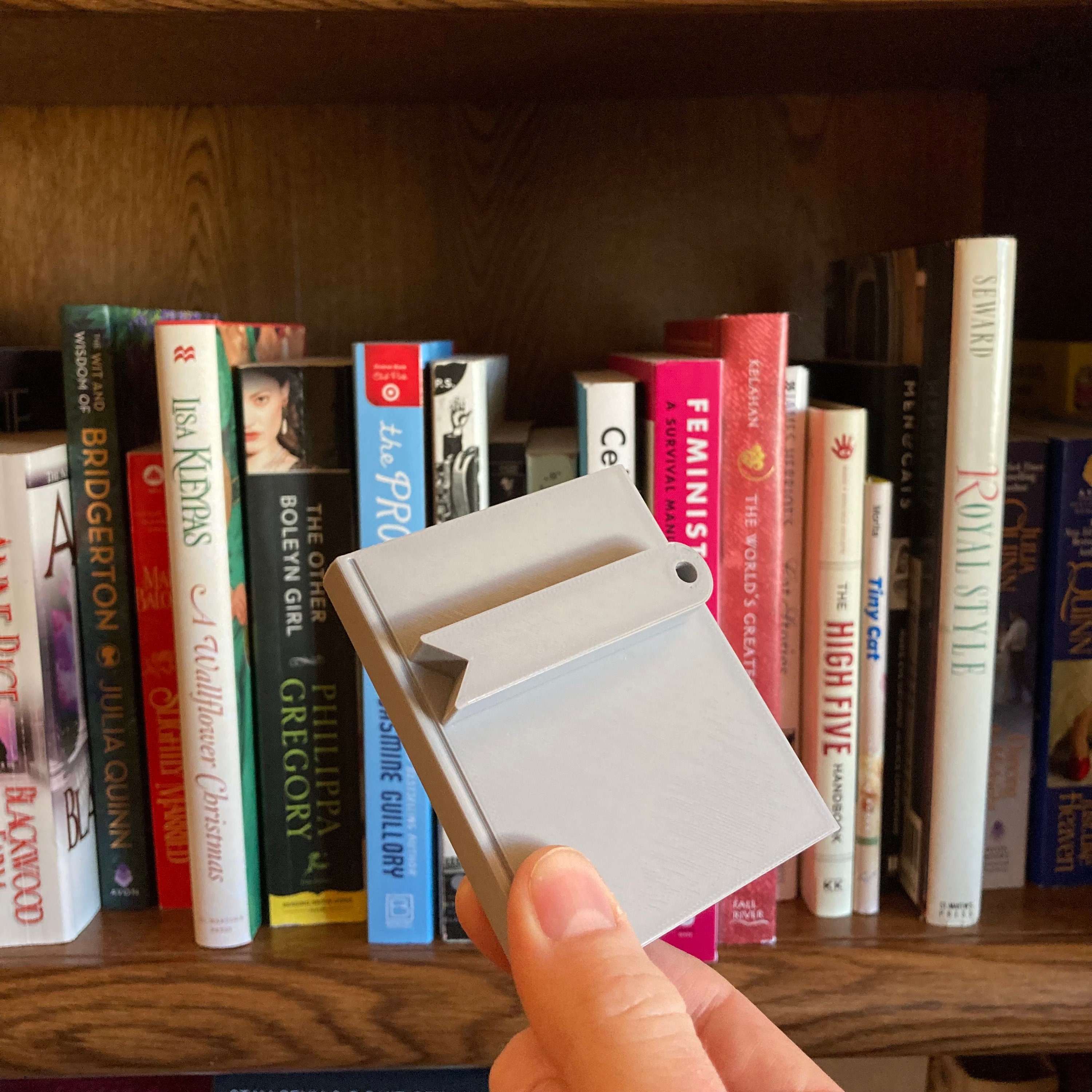 Bookshelf Guide - Straighten Bookshelf | Book Aligning Tool | Bookshelf Alignment Tool | Bookshelf Organizer | Bookshelf Guide - Align Books