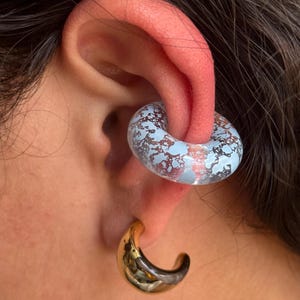 Chunky Ear Cuffs, No Piercing Statement Earrings, Stackable Fake Cartilage Jewelry, Gift for Her, Trendy Ear Accessories, Colorful Earrings.