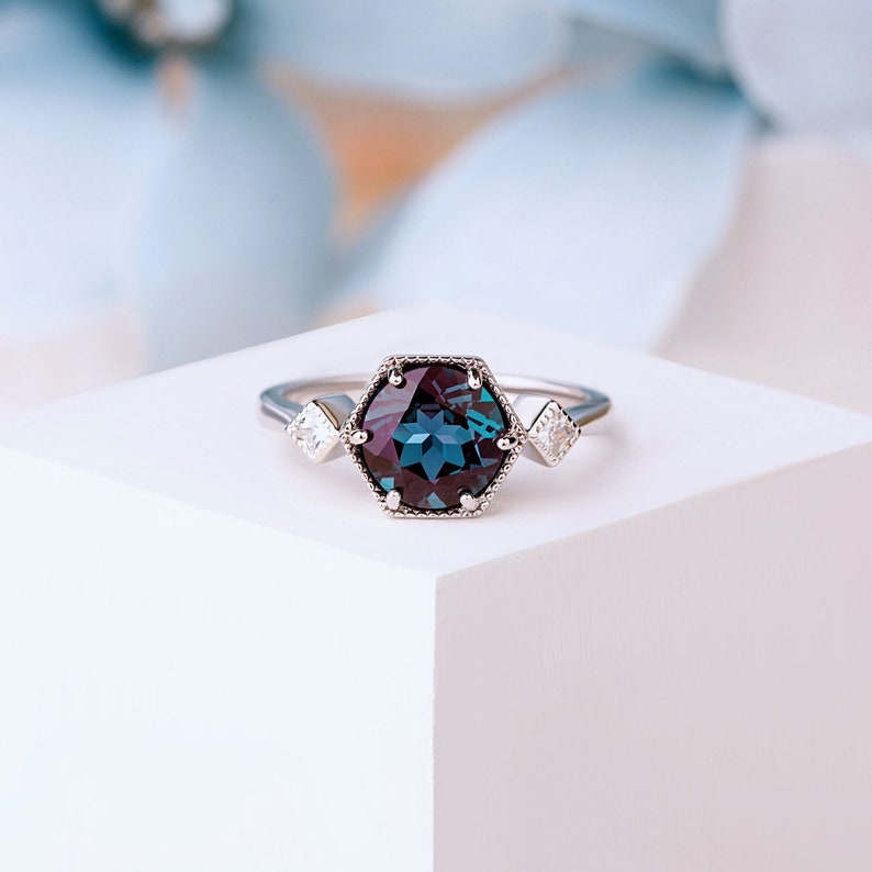 Alexandrite bridal engagement ring, vintage wedding ring, unique anniversary gift ring, proposal ring for her, unique woman ring, woman ring 