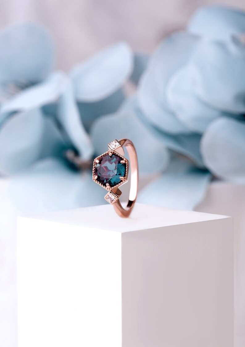 Alexandrite vintage promise ring, unique bridal ring, anniversary elegant ring for her, dainty proposal ring, wedding ring gift for her 