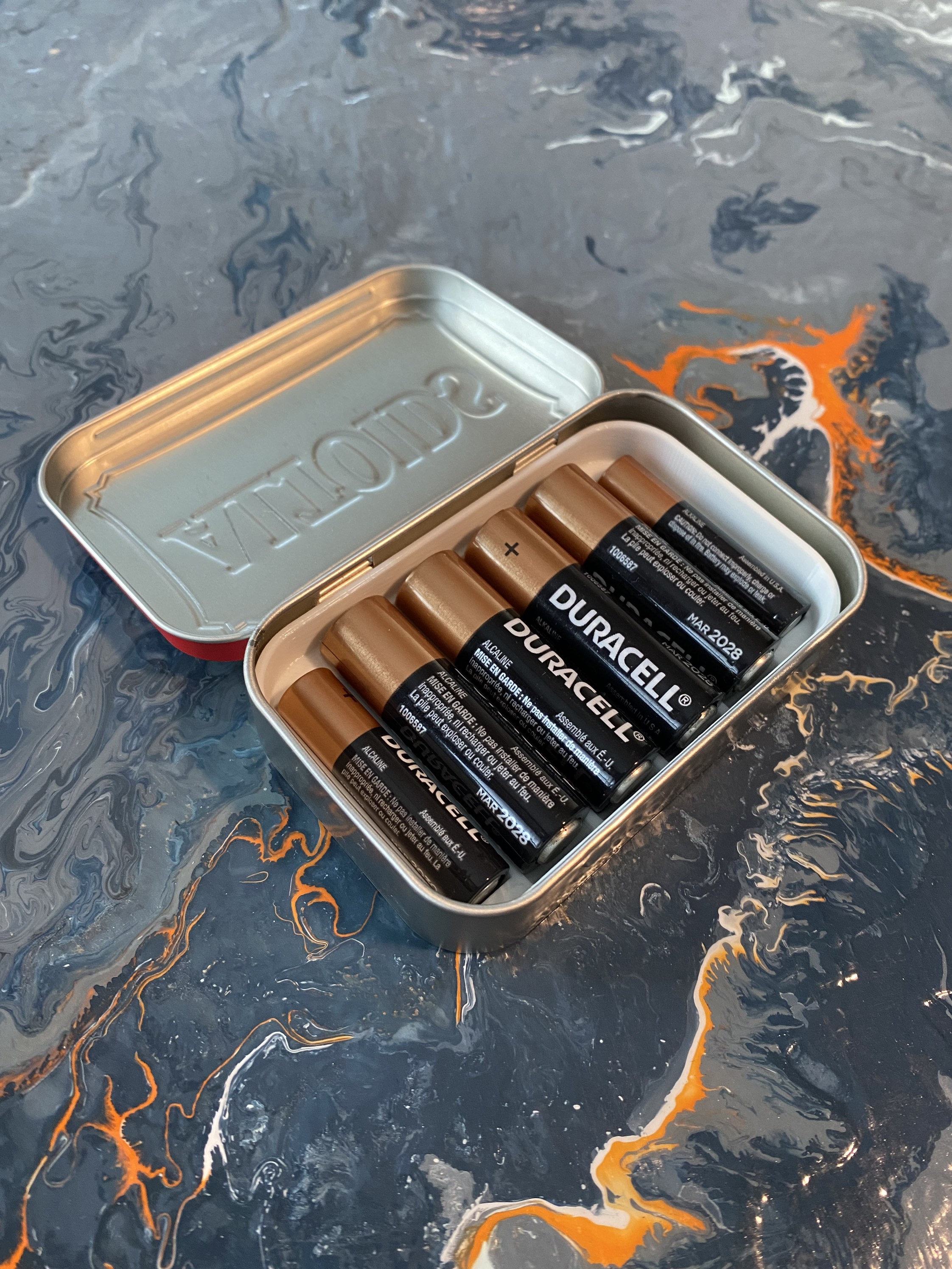 Altoids tin | Battery Storage for AA & AAA