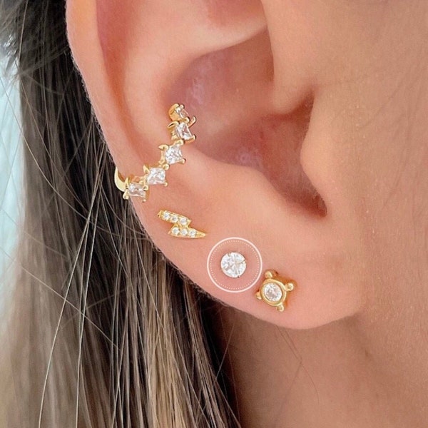 Boucles d'oreilles en argent sterling zircone cubique avec griffes invisibles, minuscules clous d'oreilles, boucles d'oreilles délicates, boucles d'oreilles minimalistes, jolies boucles d'oreilles