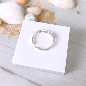 Sterling Silver 925 triple band adjustable toe ring, Unisex silver bead midi ring, knuckle ring, minimalist wide ring, dainty open ring 画像 4