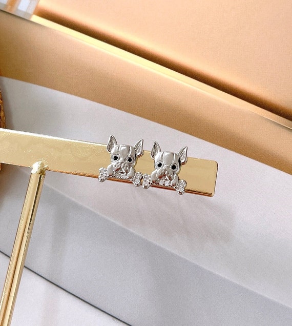 Orecchini A Bottone Donna Con Cane E Zirconi – Argento 925 – Gioielli Regalo Originali E Brillanti