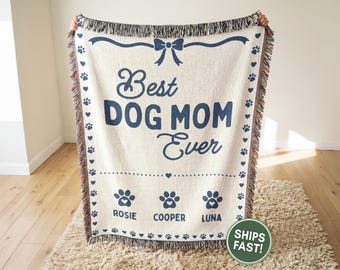 Personalized Dog Mom Blanket, Custom Names Dog Mama Woven Throw Mother's Day Gift (WB0008)