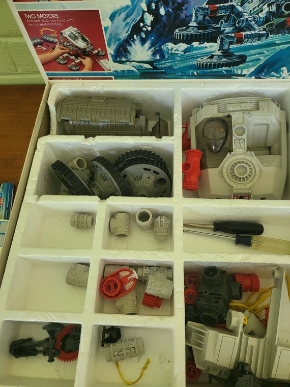 Vintage 1985 ROBOTIX Series R-1500 BRONT Milton Bradley