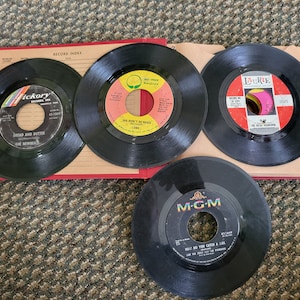 Vintage 1960s Pop Music 45 Vinyl Record LOT x13 Wilson Pickett Royal Guardsmen D