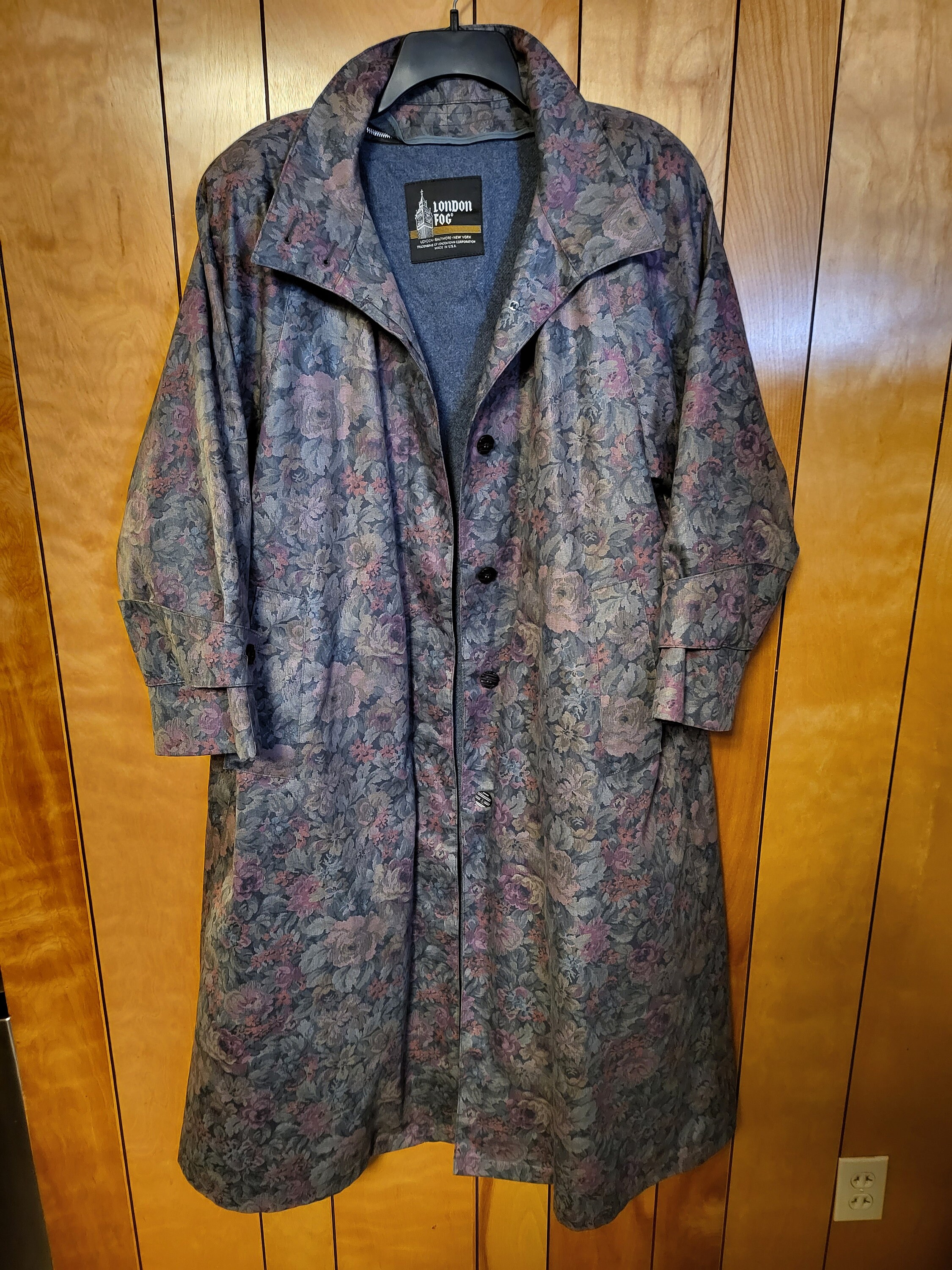 LONDON FOG Green Flower Pattern Coat