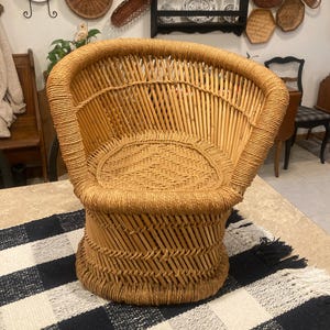 RARE Vintage boho club style child’s/toddler wicker/bamboo/jute rope weaved chair