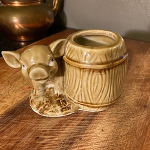 Vintage ceramic pig toothpick holder/planter