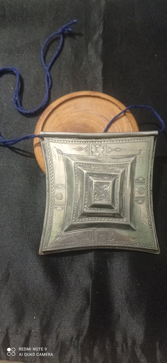 Amulette berbère Touareg Tiraout, en argent