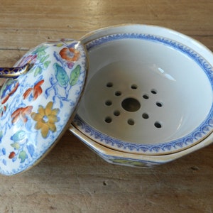 Antique Mason&#39;s 3-Piece Soap Dish