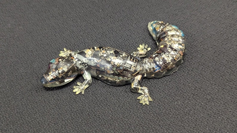 Cyber Gecko: the Ultimate Tech-climbing Companion! - Etsy