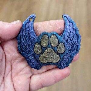 Preserve the Memory of Your Pet with Our Beautifully Crafted Memorial Items