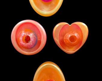 Set of 4 Outdoor Jumping Spider Houses – Glow Resin Shelters, Unique Garden Decor