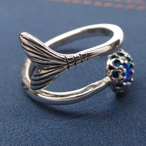 Blauer Lab Opal Meerjungfrau Ring 925 Silber – Verstellbar – Antiker Vintage Stil – Besonderes Geschenk für die Freundin afbeelding 5