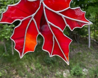 Maple leaf pattern STAINEDGLASS PATTERN Fall decor Maple syrup Autumn colours