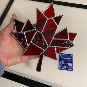 Geometric Maple leaf PATTERN Love Canada motif. Suncatcher