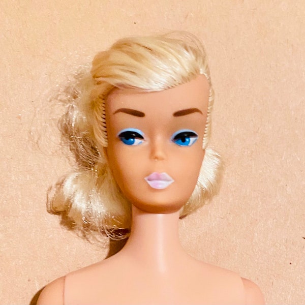 Beautiful Vintage 1964 Platinum Blonde Swirl Ponytail Barbie Fashion Model Doll 850 Mattel Japan