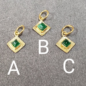 Zambian Emerald 18k Gold Pendant, Gold Findings, Easy To use DIY, Hammered Gold, Kite Shape, Price per piece, Precious Stone, 3 Options