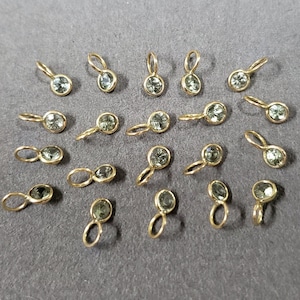 Green Sapphire 18k Gold Charms, Natural Sapphire, Gold Jewelry Charms, Gift for Her, Round sapphire, Dainty Charms, DIY findings