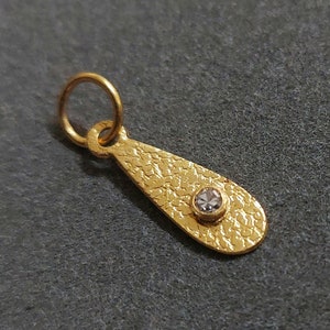 Gold Pendulum Diamond Pendant, 18k Hammered Gold Pendant, DIY gold findings, Jewelry Making, Solid Gold, Dainty & cute Pendant