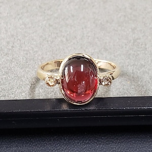 Oval Cabochon Stackable Ring, Garnet and Rose Cut Diamond 14k Gold Ring, Bezel Setting, Solid Gold Jewelry, Dainty Gold Ring