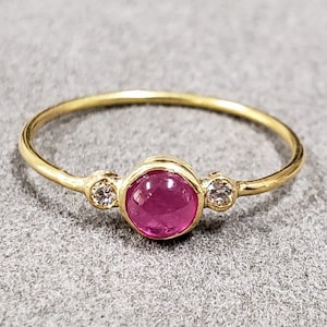 18k Gold Cabochon Ruby with Diamond Women Ring, Bezel Setting, Round Red Ruby, Handmade Jewelry, Birthstone Ring, Two Diamonds Studded