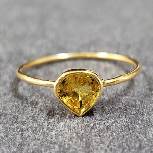 Natural Yellow Sapphire 18k Gold Ring For Women, Pear Shape, Precious Gemstone, Anniversary Gold Ring, Gold Jewelry, Handmade 18k