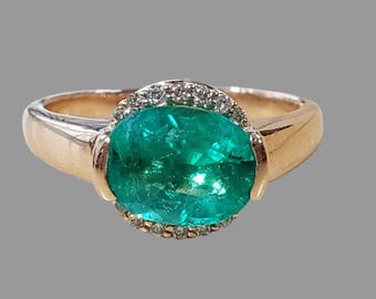 天然ザンビア産エメラルド リング 18K イエロー ゴールド、オーバル