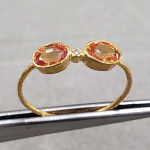 Dainty 18k Gold Oval Orange Sapphire With Diamond Ring, Women&#39;s Gold Ring, Two oval sapphires, Stackable Ring, Love Gold Jewelry