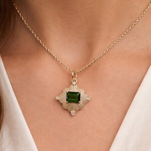 14k gold statement pendant green tourmaline emerald cut gemstone necklace