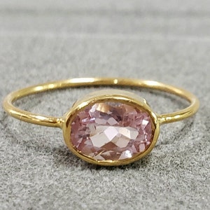 18k Gold Pink Morganite Ring For Women, Statement Gold Ring, Exclusive Gift, Natural Morganite Gemstone, 18k Gold, Oval Shape, Bezel Setting