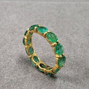18k Gold Eternity Ring, Lusterous Zambian Emerald, Solid Gold Stackable, Full Eternity Ring, Oval Natural Emerald, Best Gift for Her
