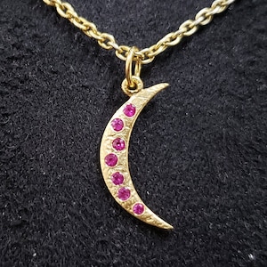 Ruby 14k Gold Moon Pendant, Gold Jewelry, Moon Shape, Gift for her, Ruby Setted, Dainty Pendant, Anniversary Pendant, Birthday Gift