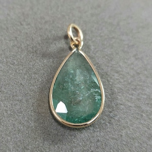 Pear Shape Emerald 14k gold pendant, Gold charm, 14k gold Findings, gold jewelry, emerald pendant, Zambian Emerald, 19 x 12 mm