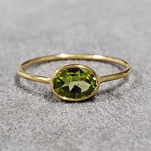 Green Peridot 14k Gold Statement Ring For Women, Bezel Setting, Oval Peridot, Gold Jewelry, Valentine's Gift, Gift for Her