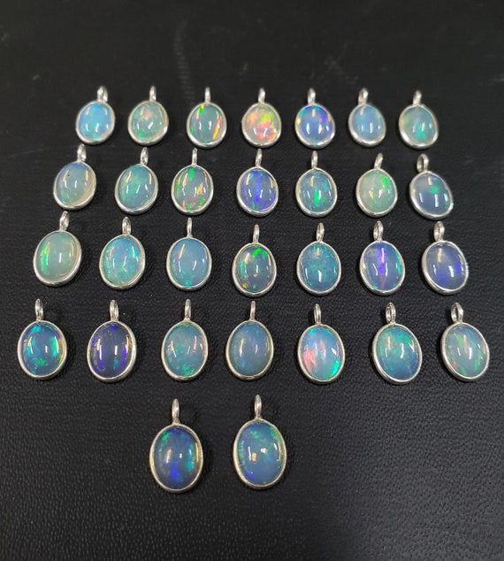 Ethiopian Opal Charm: 925 Silver Oval Pendant (6x8 mm)