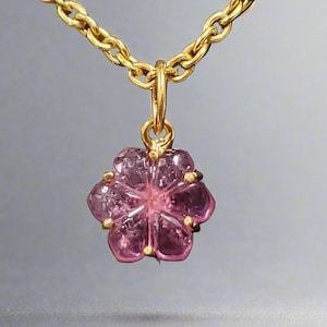 Floral Carving 18k Gold Pink Tourmaline Pendant Necklace, Gold Jewelry, Natural Rubellite, Prong Setting, One-of-a-Kind Jewelry