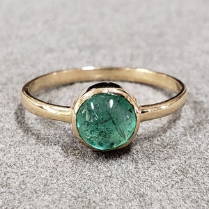 14k Gold Green Cabochon Zambian Round Emerald Ring For Unisex, Luster Oval Emerald, 6 mm Emerald, Gold jewelry, Birthstone Ring