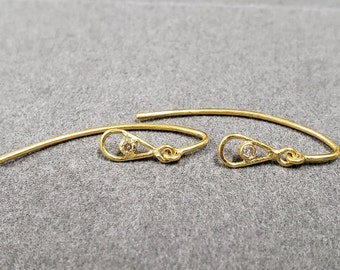 Kolczyki z diamentami ze złota 18k: ręcznie robione haczyki na kolczyki