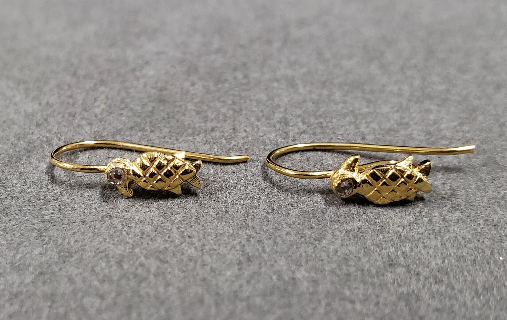 18Kゴールド バードイヤリング 天然ダイヤモンド付き - ハンドメイド 