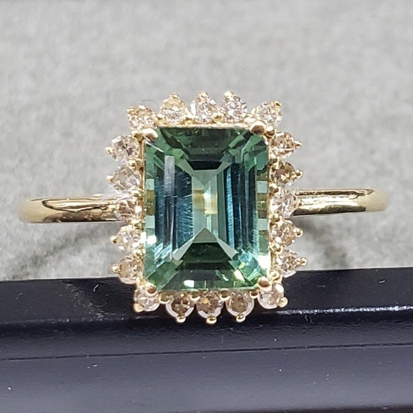 Smaragdschliff Grüner Turmalin Diamant 18k Goldring