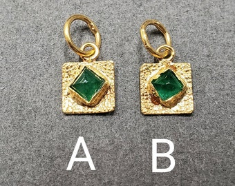 18k Gold Zambian Emerald Pendant, Square Shape, Gold Findings, Easy To use DIY, Hammered Gold, Price per piece, Precious Stone, 2 Options