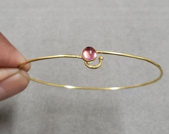 18k Gold Pink Tourmaline Dainty Women Bangle, 18K Gold Women Jewelry, Cabochon Gemstone, Anniversary Bangle, Handmade Jewelry/Round Gemstone