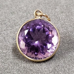 14k Gold Purple Amethyst Pendant, Excellent Quality, Necklace Findings, Jewelry Making, Bezel Setting, Transparent and clean