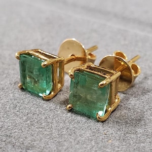 Pendientes de oro de 18 quilates con esmeraldas: Pendientes de esmeraldas naturales de Zambia
