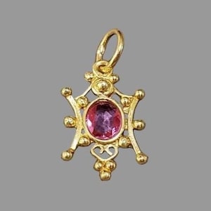 18k gold pink sapphire pendant rose cut gemstone necklace